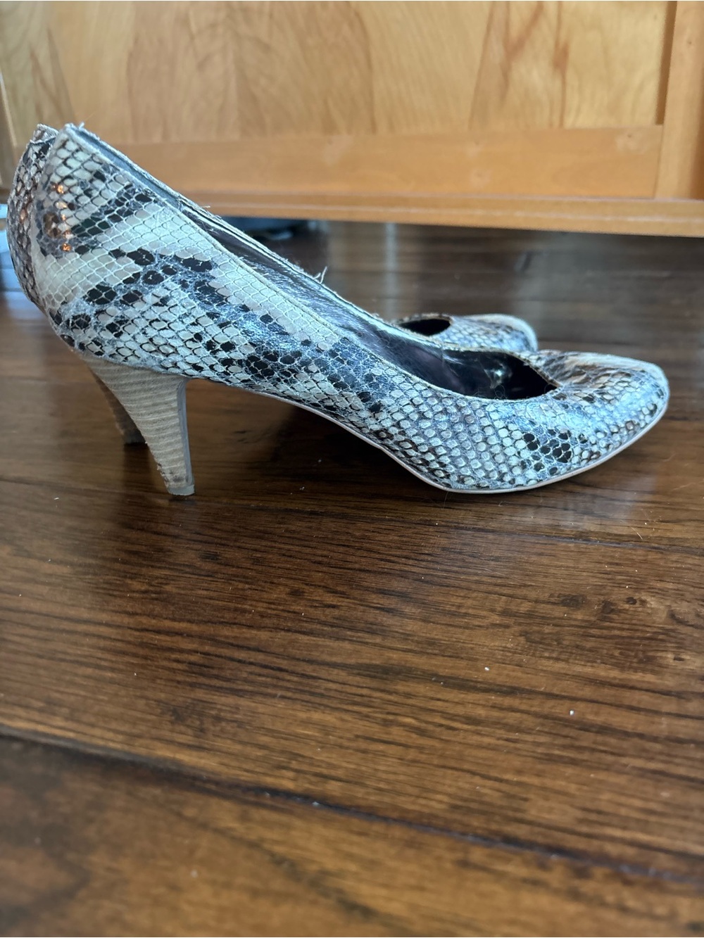 Steve Madden ULLTRA Snakeskin Leather Pumps Heels Size 10M